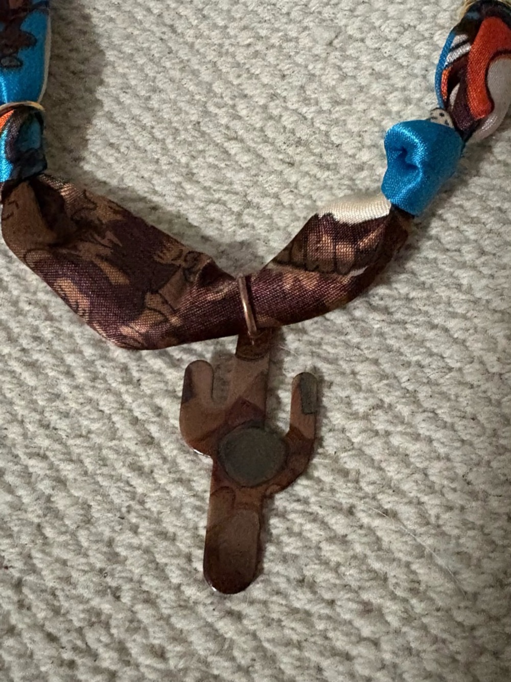 Cactus Cutie- Handmade Boho Silk twilly scarf charm necklace - Picture 6 of 8